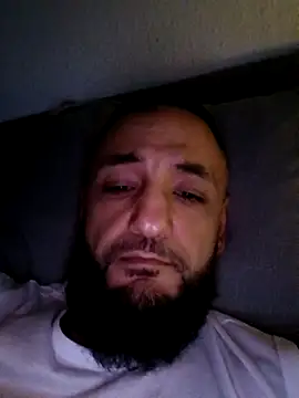 Snapshot of Reeeks69 chatting on 09/15/25, 06:08 Reeeks69 online show from 09/15/25, 06:08