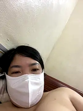 Hachi Sweetbabie  online show from 10/18/25, 12:06