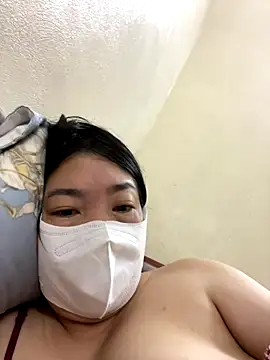 Hachi Sweetbabie  online show from 11/20/25, 11:59