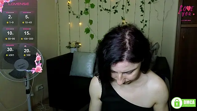 Muse kitty jenia online show from 10/03/25, 11:29