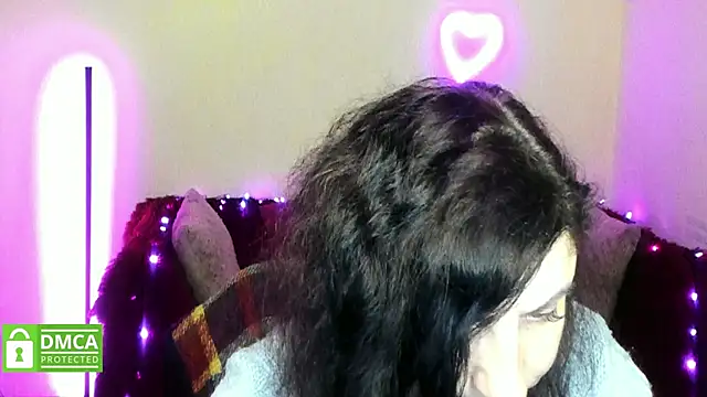 Muse kitty jenia online show from 12/15/25, 06:34