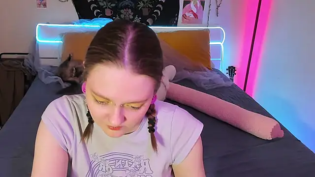 BebKonie online show from 02/13/25, 10:00