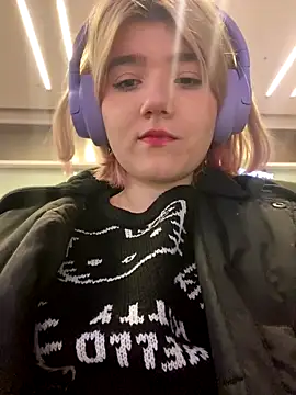 Baby  Naughty online show from 12/05/24, 01:17