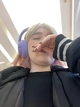 Baby  Naughty online show from 12/11/24, 10:14