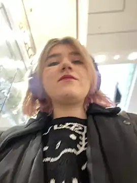 Baby  Naughty online show from 12/13/24, 10:08