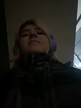 Baby  Naughty online show from 12/15/24, 01:11