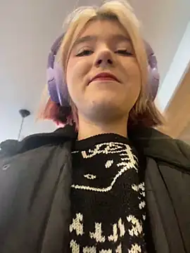 Baby  Naughty online show from 01/25/25, 08:10