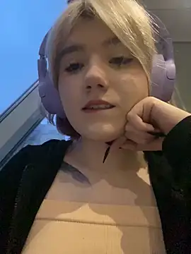 Baby  Naughty online show from 01/29/25, 02:10