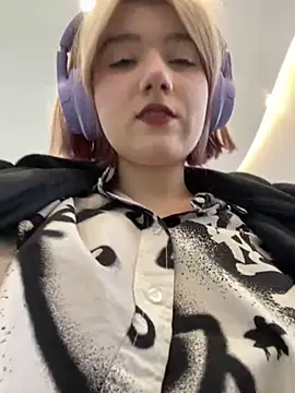 Baby  Naughty online show from 01/30/25, 11:22