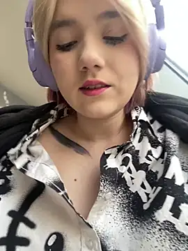 Baby  Naughty online show from 02/05/25, 08:11