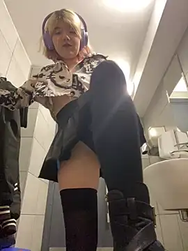 Baby  Naughty online show from 03/21/25, 08:17