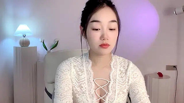 cloud8822 online show from 12/13/24, 02:27