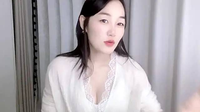 cloud8822 online show from 09/27/25, 02:33