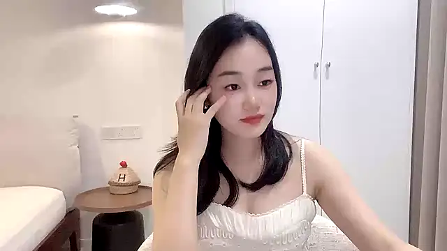 cloud8822 online show from 05/19/26, 01:50