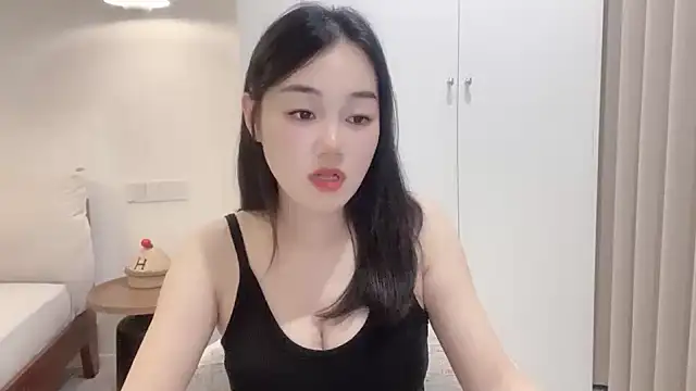 Snapshot of cloud8822 chatting on 07/01/26, 01:45 cloud8822 online show from 07/01/26, 01:45