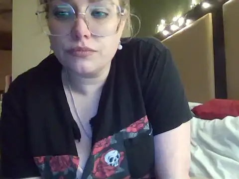 Lalalynn online show from 03/09/26, 04:05