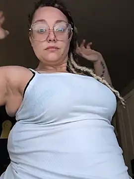 Lalalynn online show from 07/19/26, 02:10