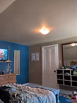 Lalalynn online show from 07/21/26, 08:33