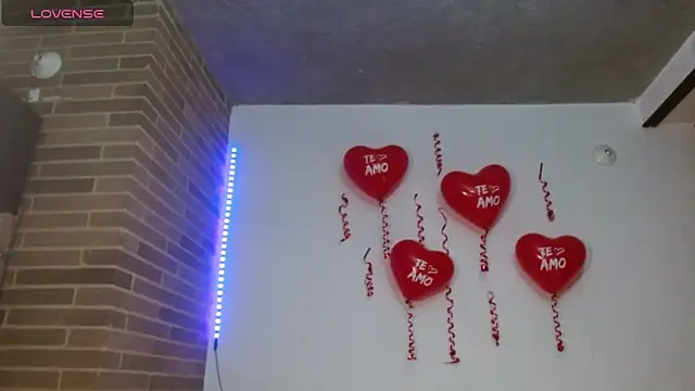 helenacyruss online show from 02/14/25, 05:14