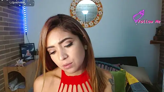 Snapshot of helenacyruss chatting on 03/18/25, 08:59 helenacyruss online show from 03/18/25, 08:59