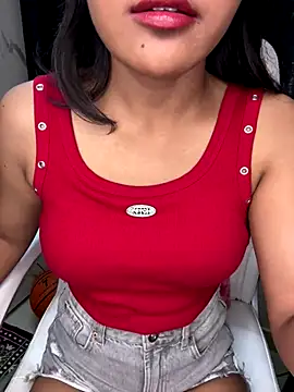 LeisyXO online show from 12/07/24, 02:53