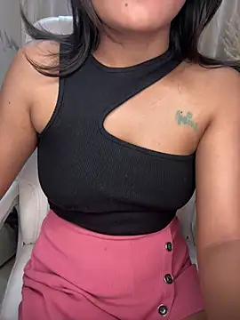 LeisyXO online show from 01/26/25, 10:13