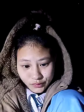 Snapshot of trieungoclnt chatting on 01/05/25, 02:19 trieungoclnt online show from 01/05/25, 02:19