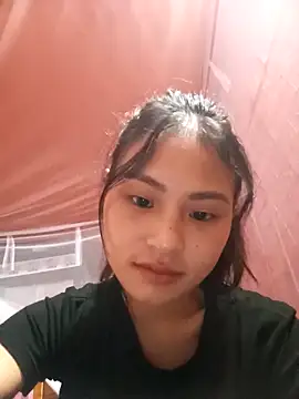 Snapshot of trieungoclnt chatting on 10/29/25, 03:53 trieungoclnt online show from 10/29/25, 03:53