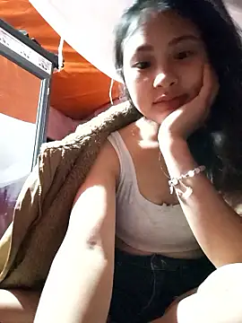 Snapshot of trieungoclnt chatting on 01/11/26, 04:56 trieungoclnt online show from 01/11/26, 04:56