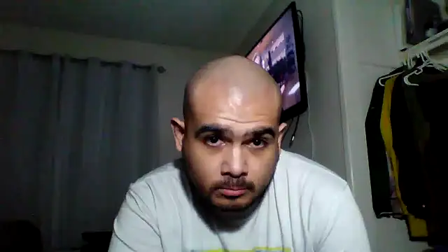 Snapshot of JooveyRose chatting on 01/17/25, 04:47 JooveyRose online show from 01/17/25, 04:47