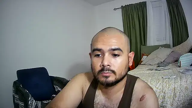 Snapshot of JooveyRose chatting on 09/17/25, 05:09 JooveyRose online show from 09/17/25, 05:09