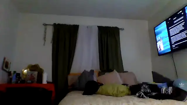 Snapshot of JooveyRose chatting on 09/24/25, 01:20 JooveyRose online show from 09/24/25, 01:20