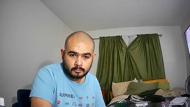 Snapshot of JooveyRose chatting on 09/29/25, 02:38 JooveyRose online show from 09/29/25, 02:38