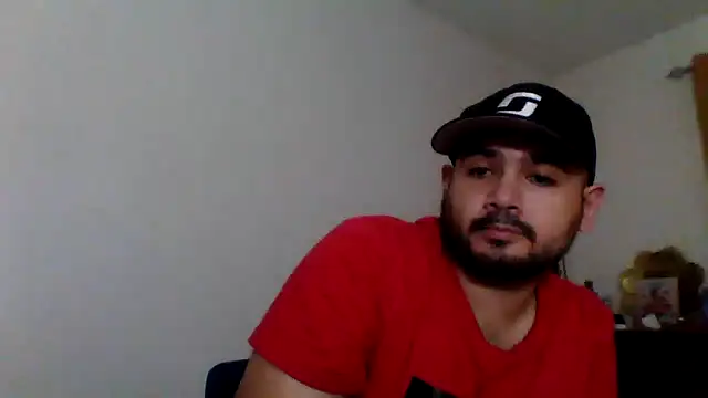 Snapshot of JooveyRose chatting on 11/19/25, 04:23 JooveyRose online show from 11/19/25, 04:23