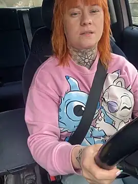 poussichienne online show from 03/13/26, 11:17