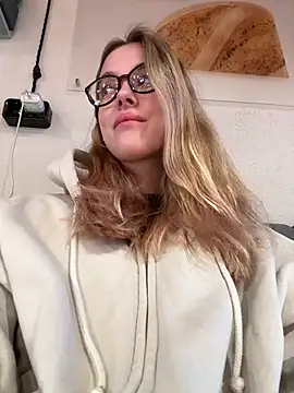 enjoy my beauty online show from 02/11/26, 06:51