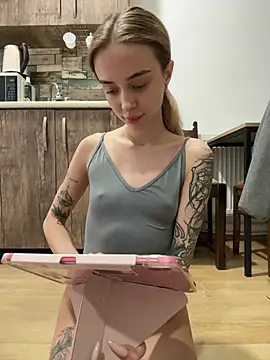 enjoy my beauty online show from 03/24/26, 09:58