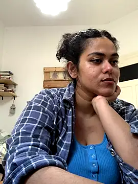 Curvydesifromgermany online show from 09/24/25, 07:55