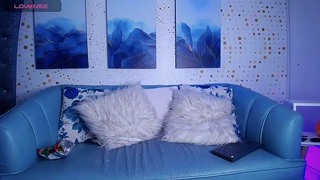 Snapshot of Steev_Novoa chatting on 12/10/24, 03:41 Steev Novoa online show from 12/10/24, 03:41