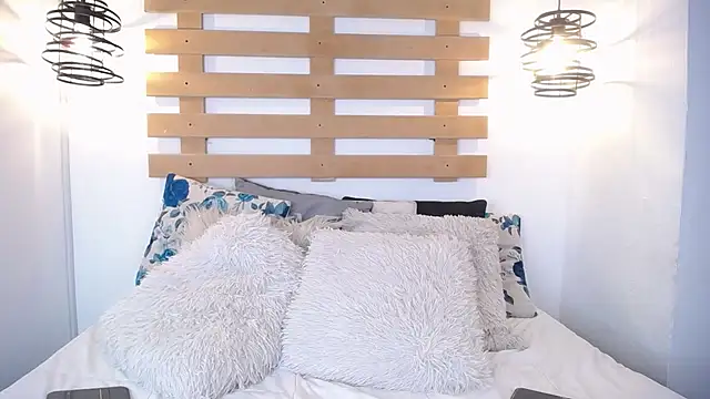 Snapshot of Steev_Novoa chatting on 02/04/25, 04:26 Steev Novoa online show from 02/04/25, 04:26