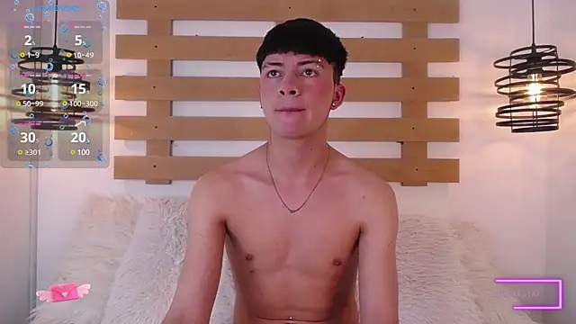 Snapshot of Steev_Novoa chatting on 03/07/25, 06:57 Steev Novoa online show from 03/07/25, 06:57