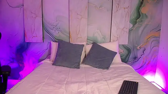 Snapshot of Steev_Novoa chatting on 03/27/26, 04:07 Steev Novoa online show from 03/27/26, 04:07