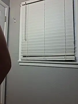 bigdickdaddy2184 online show from 03/10/26, 04:06