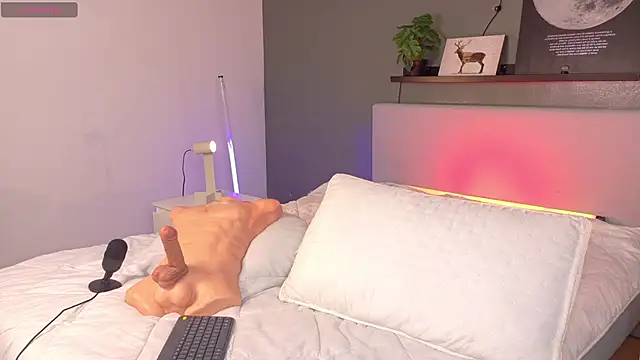 Snapshot of Ken-boy_ chatting on 10/31/25, 11:44 Ken-boy online show from 10/31/25, 11:44