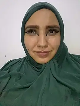 hannahayat online show from 12/21/24, 12:09