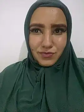 hannahayat online show from 12/28/24, 03:37