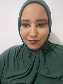 hannahayat online show from 01/31/25, 10:10