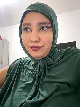 hannahayat online show from 10/08/25, 11:02