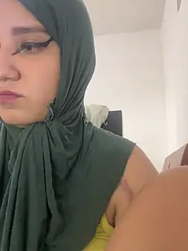 hannahayat online show from 02/18/26, 03:52