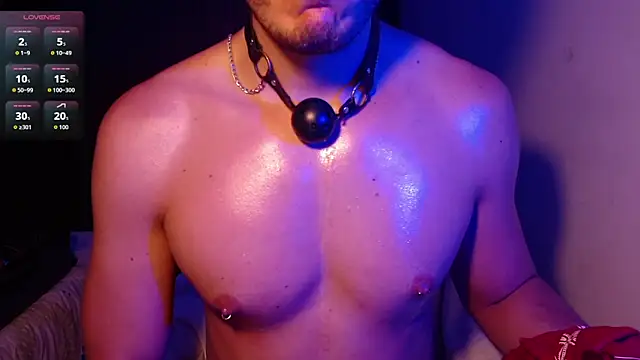 Snapshot of heydave_ chatting on 09/14/25, 02:38 heydave online show from 09/14/25, 02:38